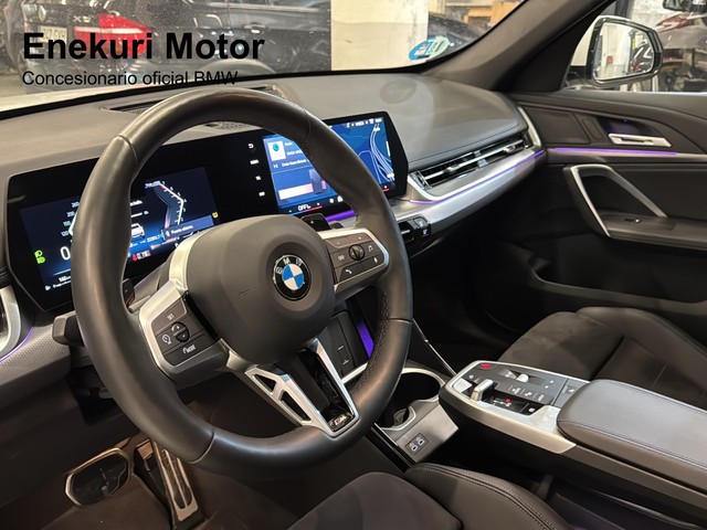 BMW X1 sDrive20i color Blanco. Año 2025. 125KW(170CV). Gasolina. En concesionario Enekuri Motor de Vizcaya