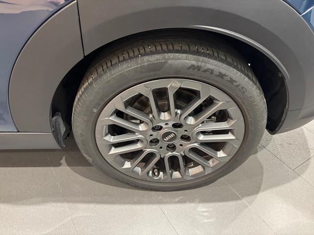 fotoG 28 del MINI MINI 5 Puertas Cooper C 115 kW (156 CV) 156cv Gasolina del 2025 en Almería