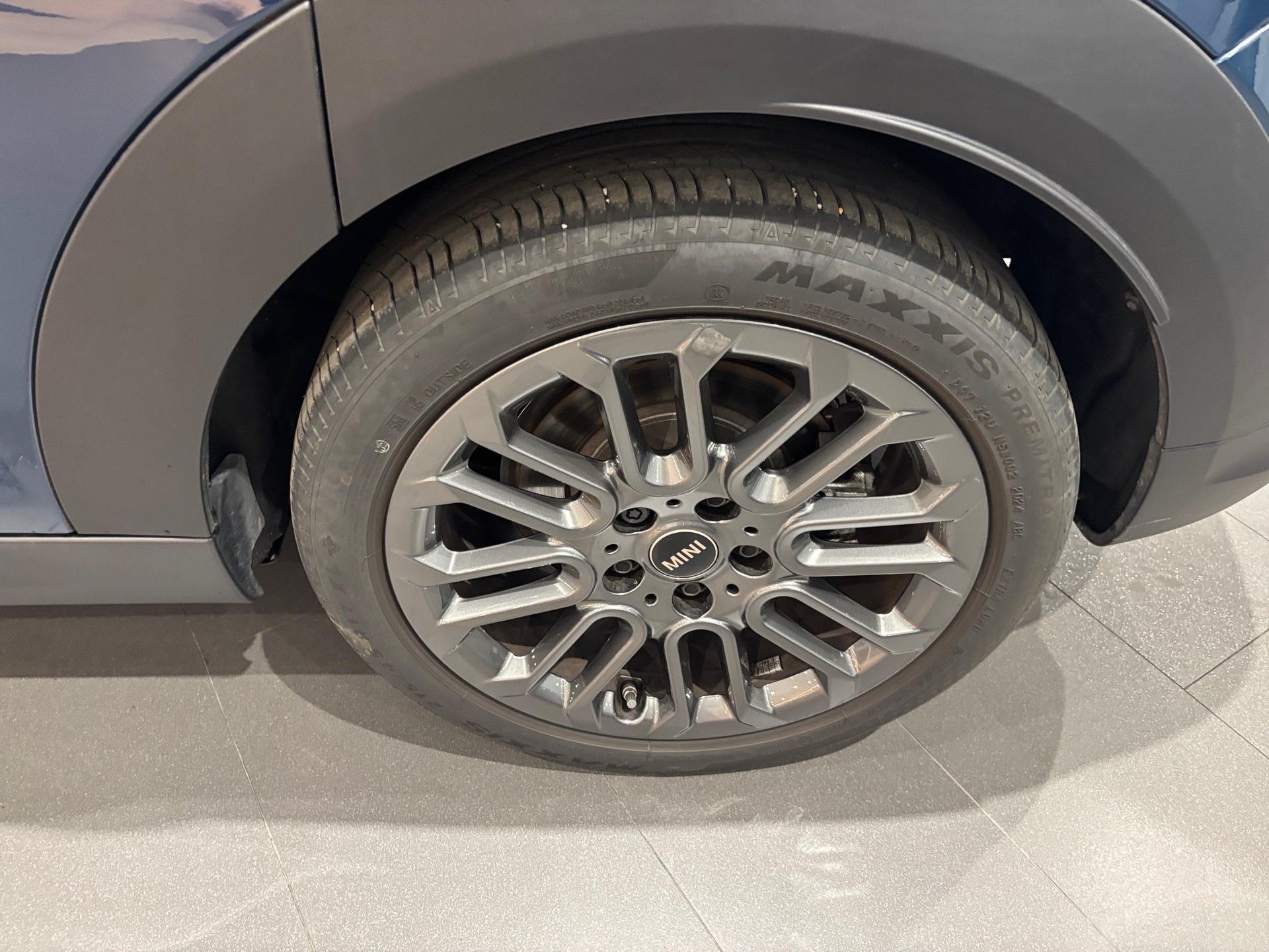 fotoG 28 del MINI MINI 5 Puertas Cooper C 115 kW (156 CV) 156cv Gasolina del 2025 en Almería