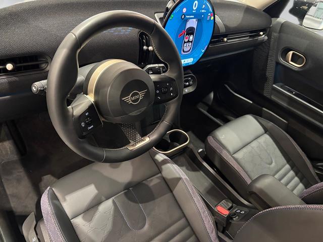 fotoG 30 del MINI MINI 5 Puertas Cooper S 150 kW (204 CV) 204cv Gasolina del 2025 en Almería