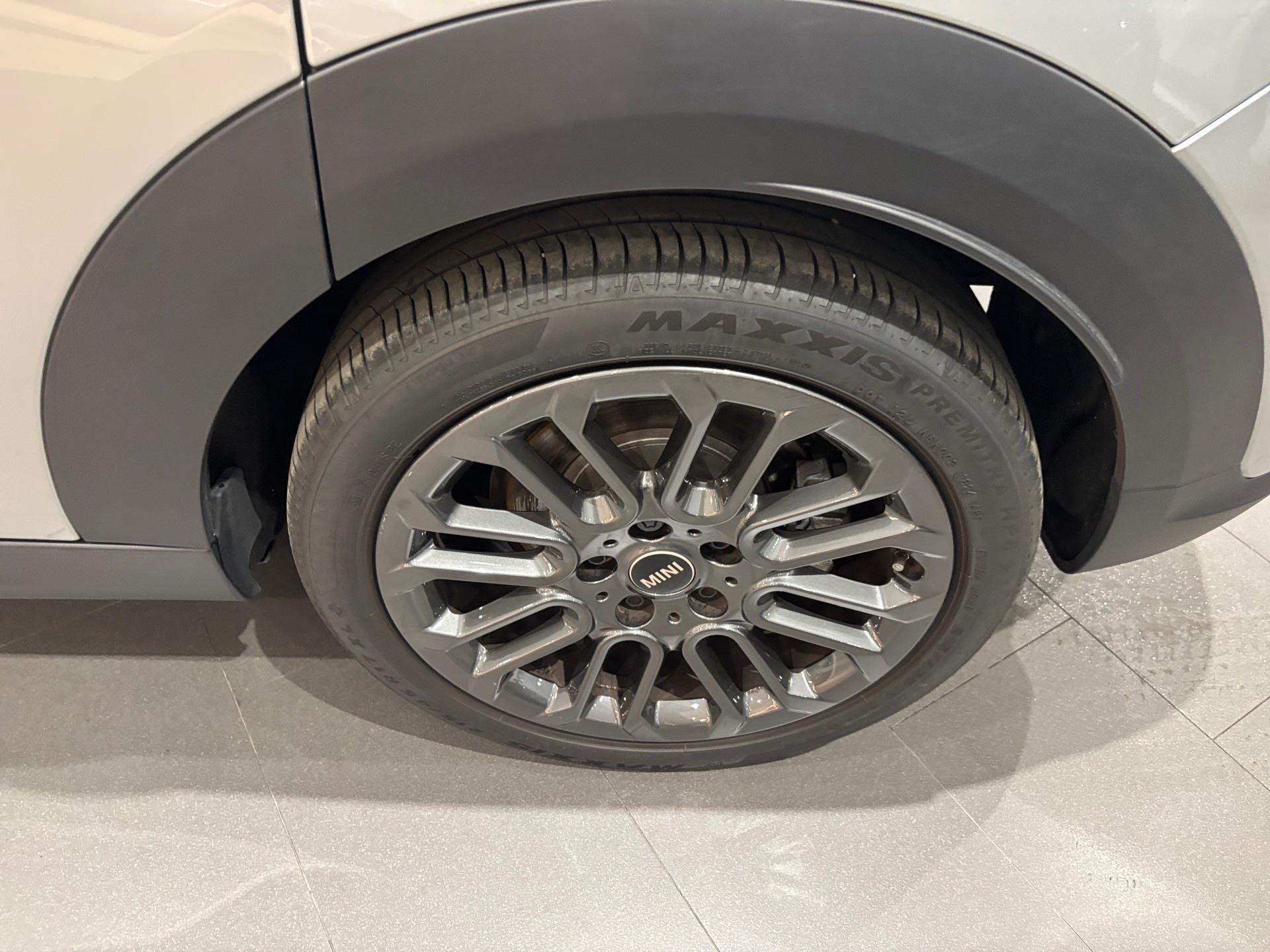 fotoG 13 del MINI MINI 5 Puertas Cooper S 150 kW (204 CV) 204cv Gasolina del 2025 en Almería