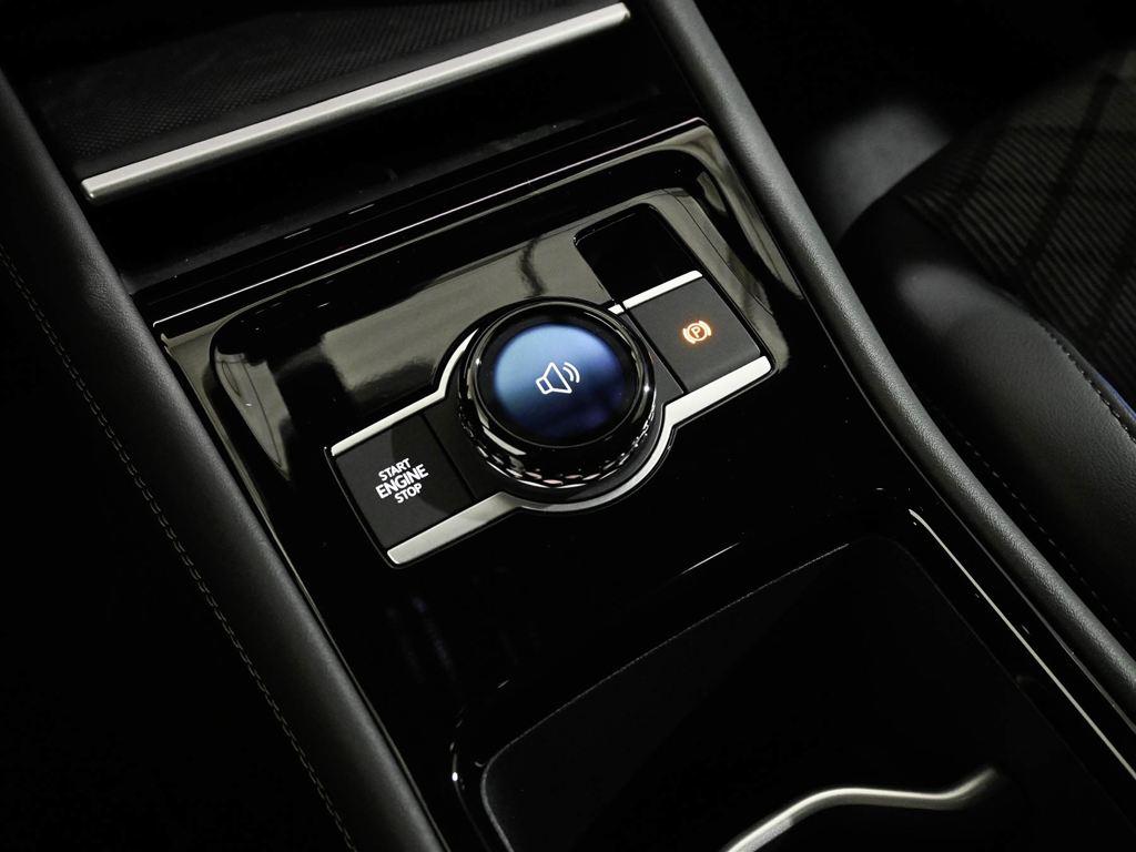 Volkswagen Tiguan R-Line 2.0 TDI 110 kW (150 CV) DSG 17