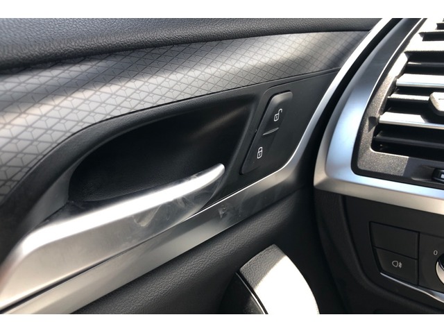 BMW X3 xDrive20d color Negro. Año 2023. 140KW(190CV). Diésel. En concesionario Proa Premium Palma de Illes Balears