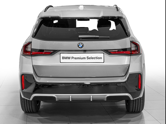 BMW X1 xDrive25e color Gris Plata. Año 2025. 180KW(245CV). Híbrido Electro/Gasolina. En concesionario Caetano Cuzco, Alcalá de Madrid