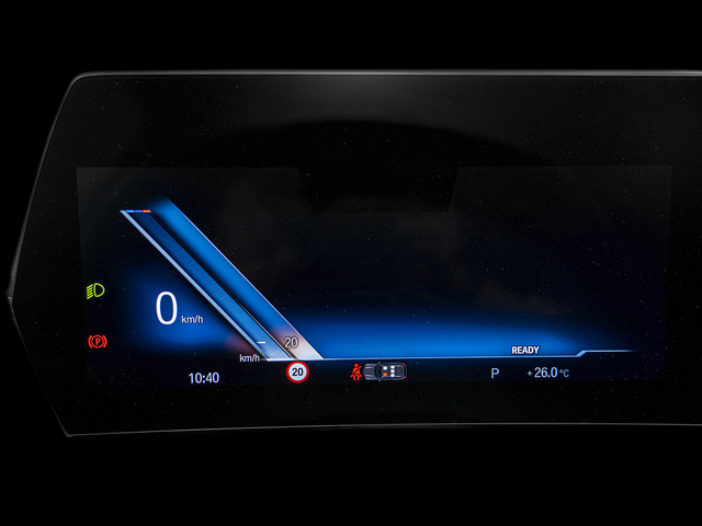 BMW X1 xDrive25e color Gris Plata. Año 2025. 180KW(245CV). Híbrido Electro/Gasolina. En concesionario Caetano Cuzco, Alcalá de Madrid