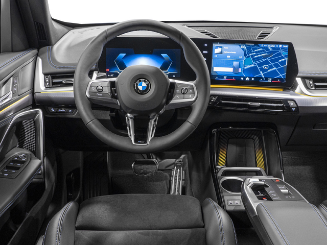 BMW X1 sDrive20i color Negro. Año 2025. 125KW(170CV). Gasolina. En concesionario Caetano Cuzco, Alcalá de Madrid