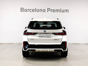 BMW X1 xDrive25e color Blanco. Año 2025. 180KW(245CV). Híbrido Electro/Gasolina. En concesionario Barcelona Premium -- GRAN VIA de Barcelona
