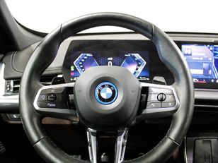 BMW X1 xDrive25e color Blanco. Año 2025. 180KW(245CV). Híbrido Electro/Gasolina. En concesionario Barcelona Premium -- GRAN VIA de Barcelona