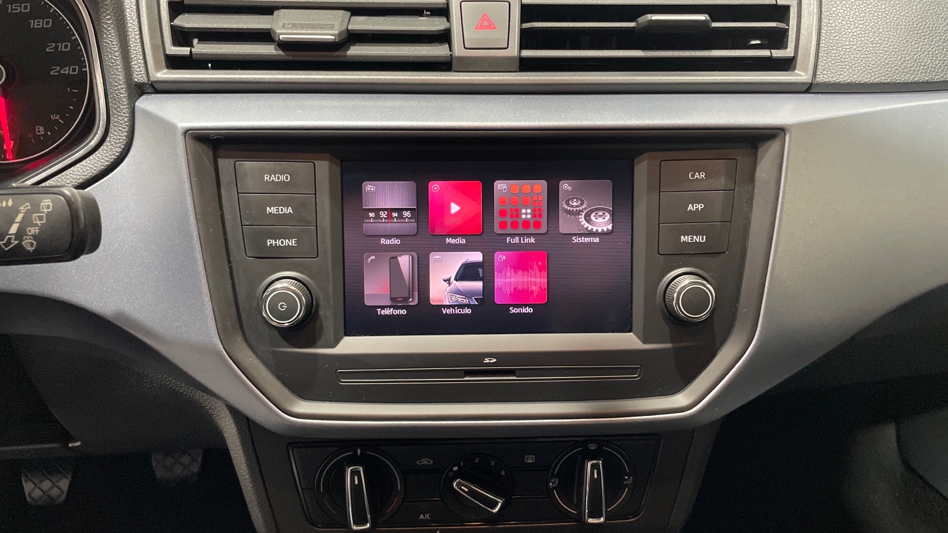 SEAT Arona 1.0 TSI en Barcelona