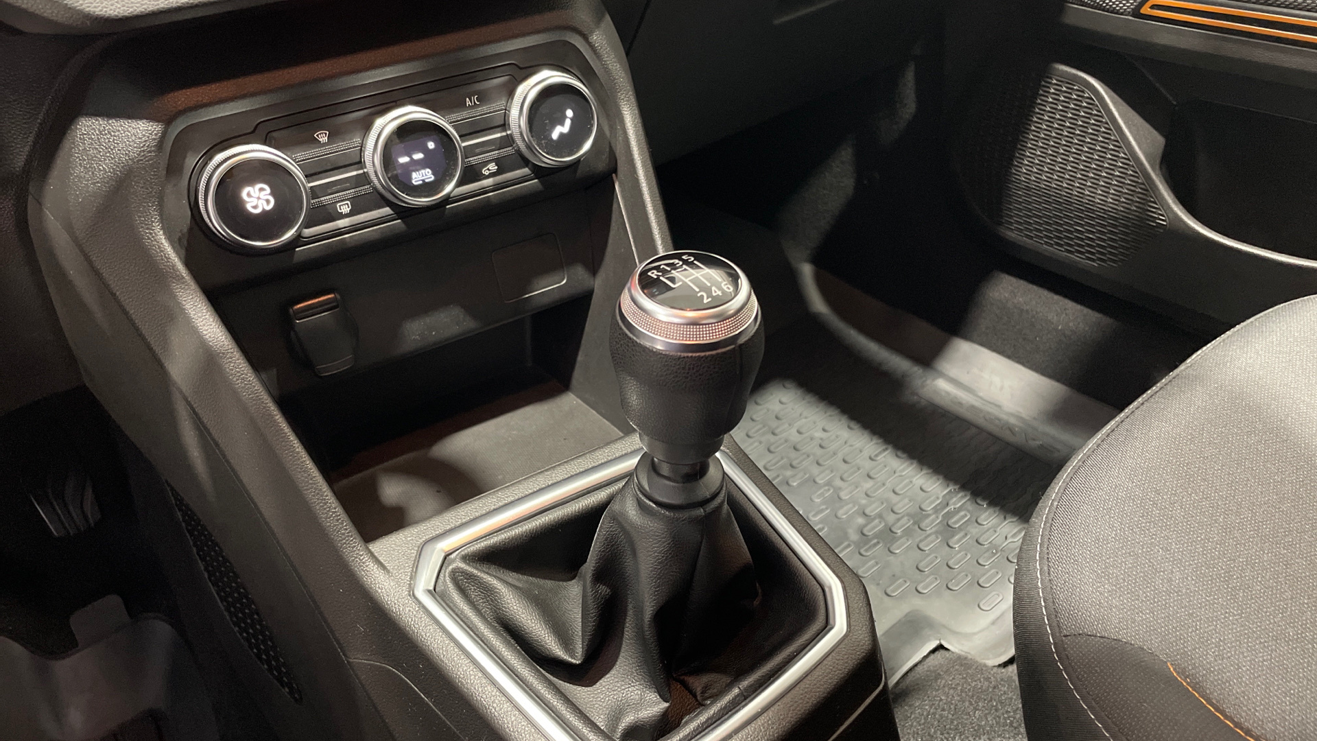 Dacia Sandero TCe 90 en Barcelona