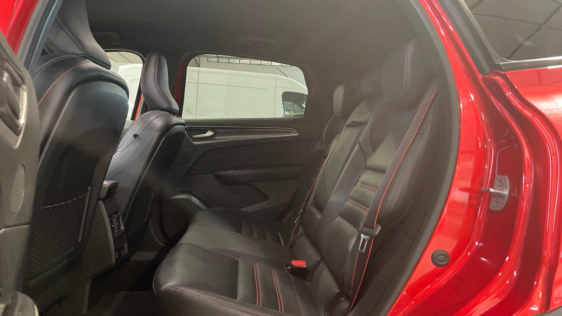 Renault Arkana TCe 140 Microhíbrido en Barcelona