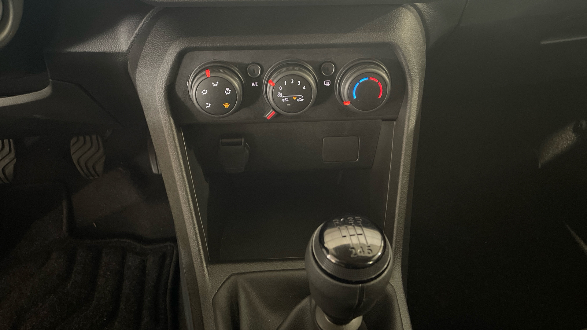 Dacia Sandero ECO-G 100 en Barcelona