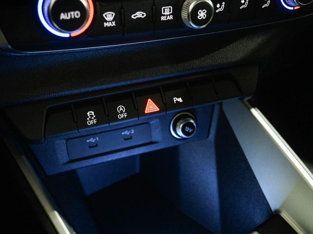 Audi A1 Sportback Adrenalin edition 30 TFSI 85 kW (116 CV) 14