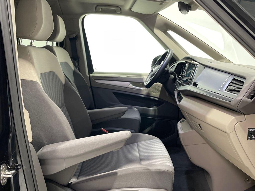 Volkswagen Multivan 2.0 TDI en Barcelona