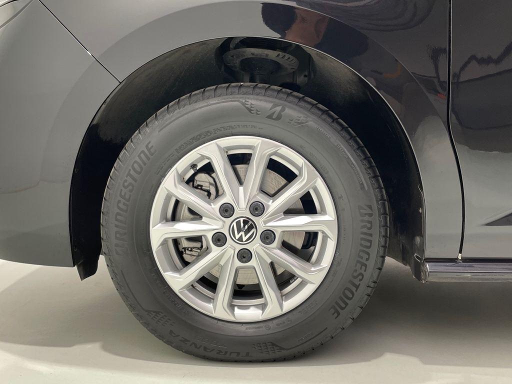 Volkswagen Multivan 2.0 TDI en Barcelona