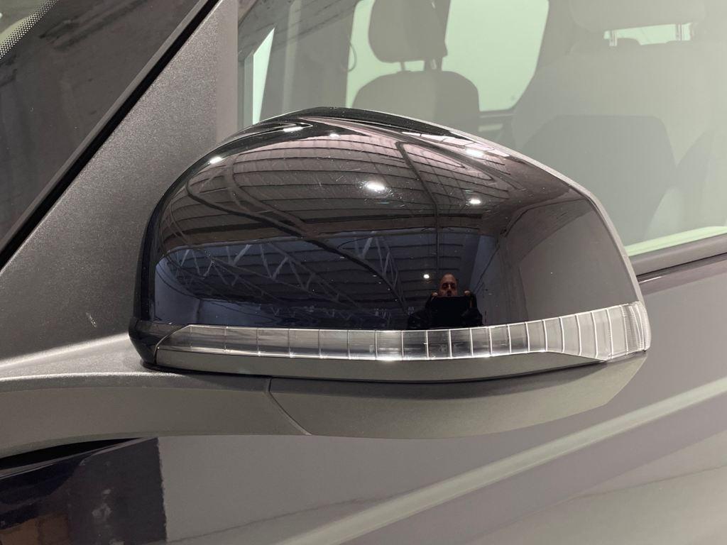 Volkswagen Multivan 2.0 TDI en Barcelona