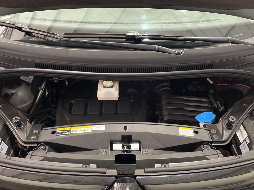 Volkswagen Multivan 2.0 TDI en Barcelona