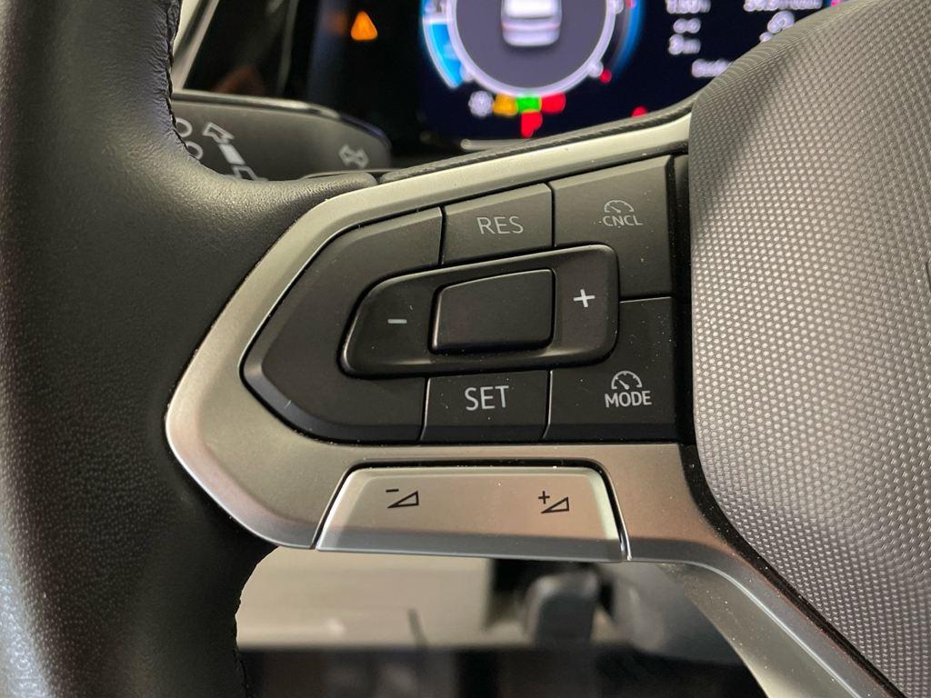 Volkswagen Multivan 2.0 TDI en Barcelona