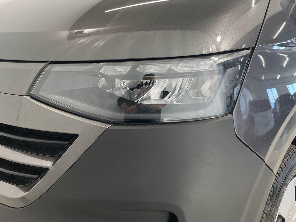 Volkswagen Caravelle 2.0 TDI en Barcelona