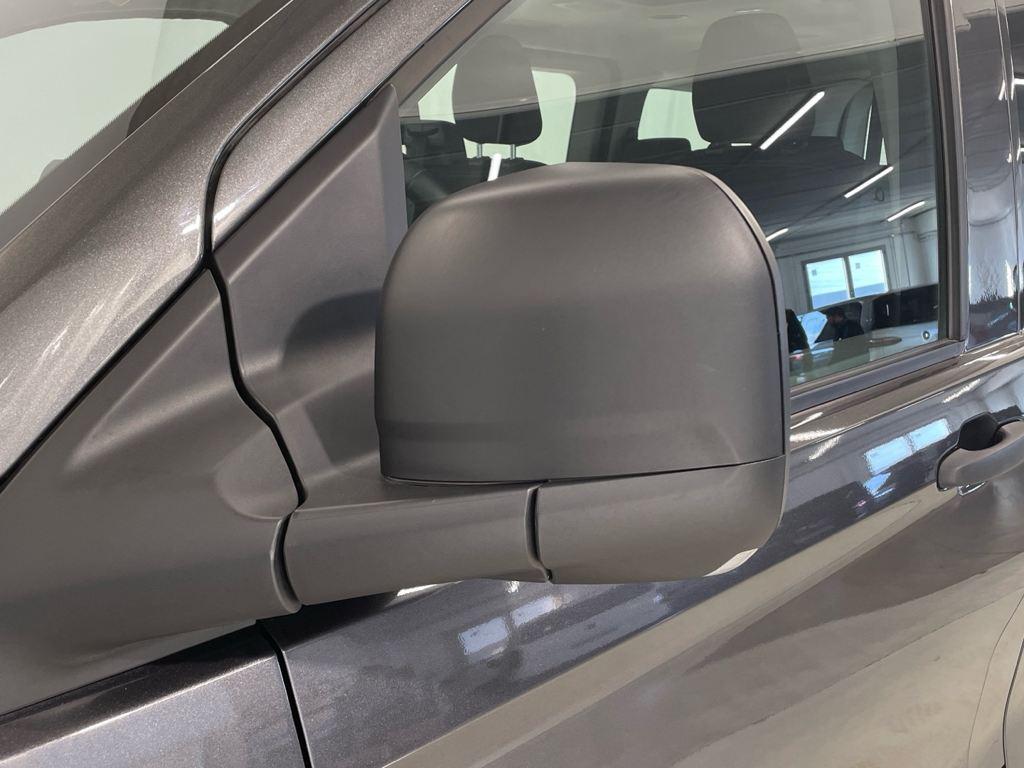 Volkswagen Caravelle 2.0 TDI en Barcelona