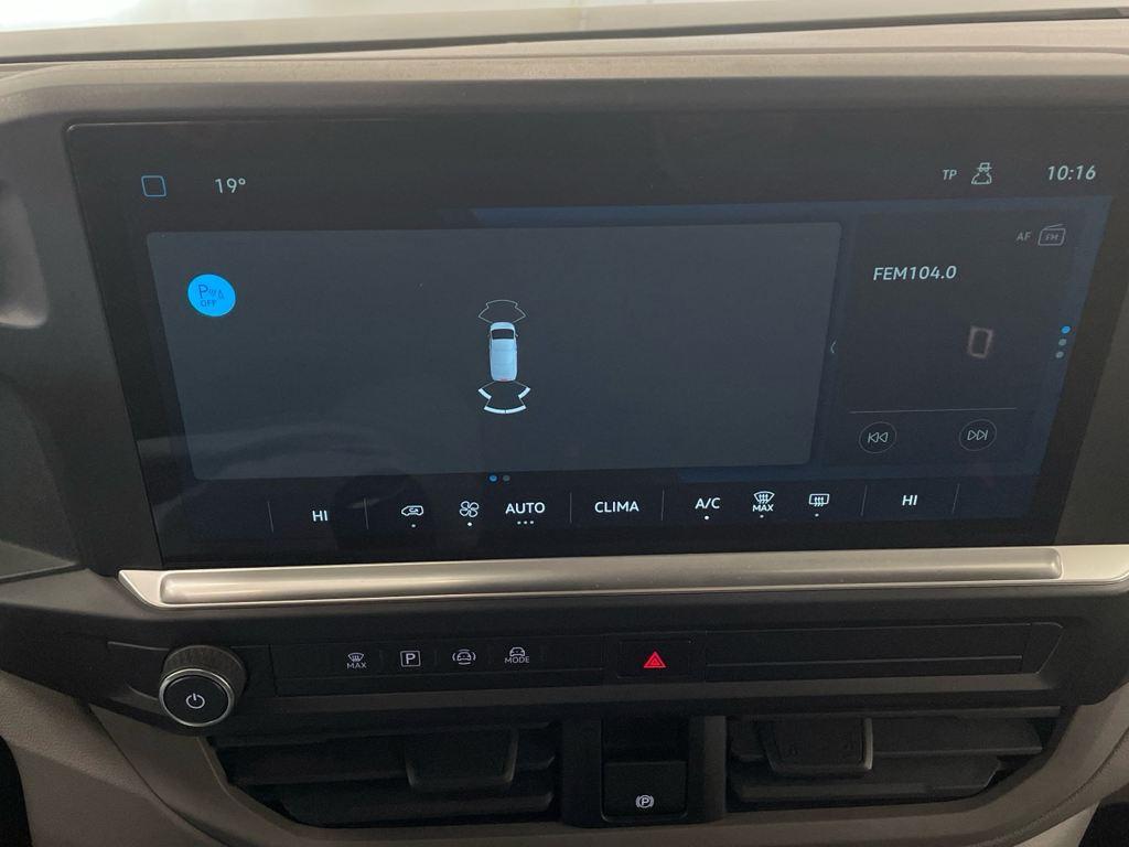 Volkswagen Caravelle 2.0 TDI en Barcelona