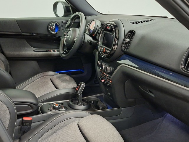 fotoG 7 del MINI MINI Countryman Cooper 100 kW (136 CV) 136cv Gasolina del 2019 en Valencia