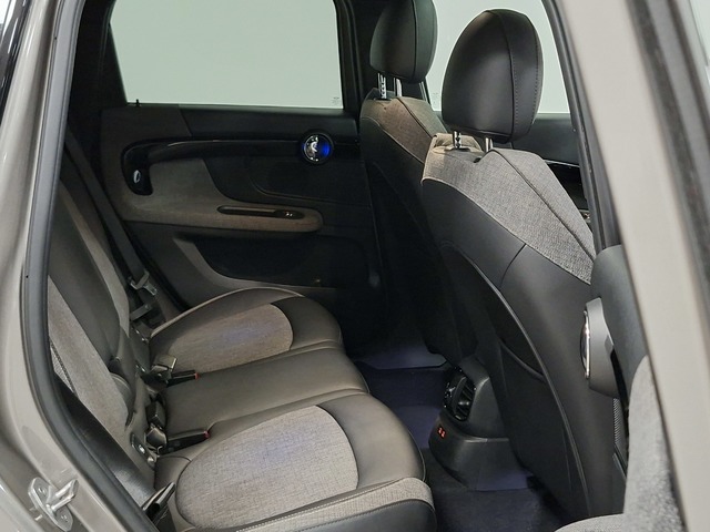 fotoG 15 del MINI MINI Countryman Cooper 100 kW (136 CV) 136cv Gasolina del 2019 en Valencia