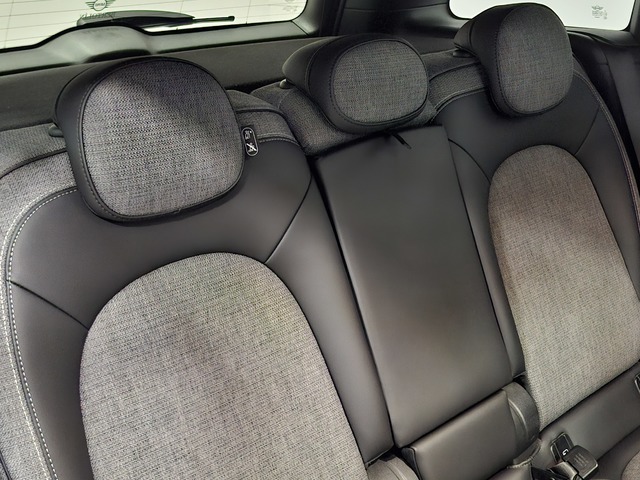 fotoG 16 del MINI MINI Countryman Cooper 100 kW (136 CV) 136cv Gasolina del 2019 en Valencia