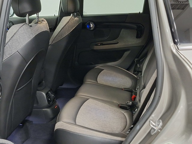 fotoG 20 del MINI MINI Countryman Cooper 100 kW (136 CV) 136cv Gasolina del 2019 en Valencia