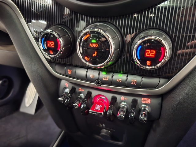 fotoG 27 del MINI MINI Countryman Cooper 100 kW (136 CV) 136cv Gasolina del 2019 en Valencia