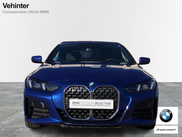 BMW Serie 4 420d Cabrio color Azul. Año 2025. 140KW(190CV). Diésel. En concesionario Vehinter Getafe de Madrid