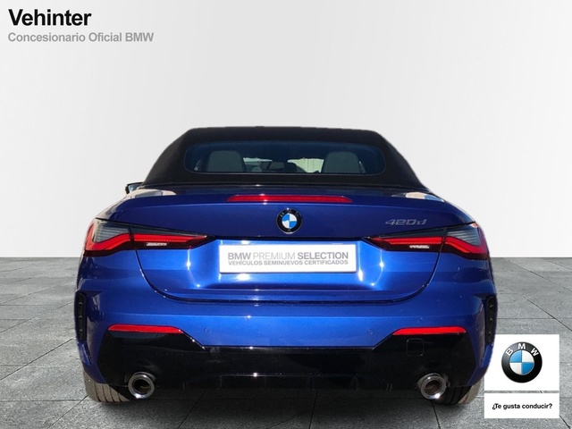 BMW Serie 4 420d Cabrio color Azul. Año 2025. 140KW(190CV). Diésel. En concesionario Vehinter Getafe de Madrid