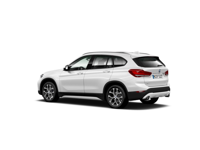 BMW X1 sDrive18d color Blanco. Año 2021. 110KW(150CV). Diésel. En concesionario Motor Gorbea de Álava