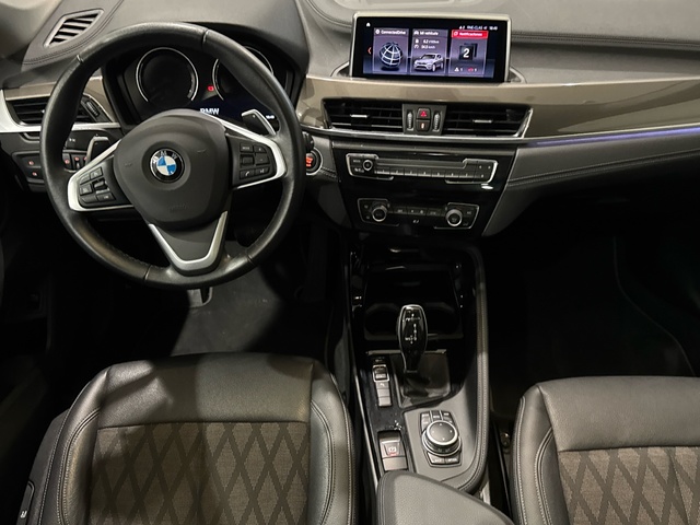 BMW X1 sDrive18d color Blanco. Año 2021. 110KW(150CV). Diésel. En concesionario Motor Gorbea de Álava