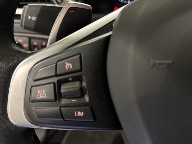 BMW X1 sDrive18d color Blanco. Año 2021. 110KW(150CV). Diésel. En concesionario Motor Gorbea de Álava