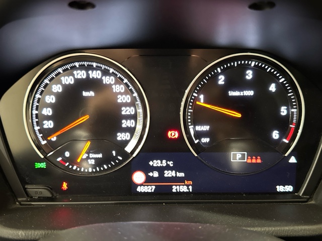 BMW X1 sDrive18d color Blanco. Año 2021. 110KW(150CV). Diésel. En concesionario Motor Gorbea de Álava