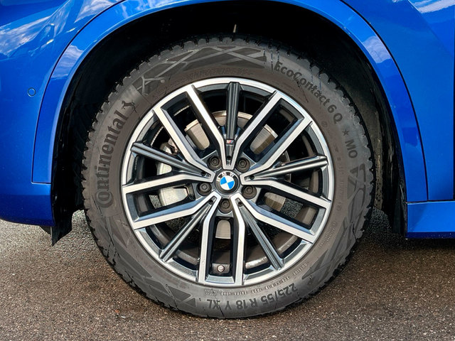 BMW X1 sDrive18d color Azul. Año 2025. 110KW(150CV). Diésel. En concesionario CARTAGENA PREMIUM S.L. de Murcia