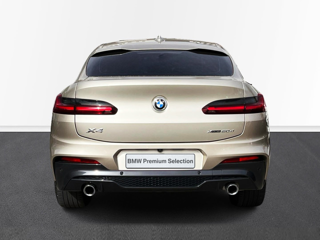 BMW X4 xDrive20d color Beige. Año 2021. 140KW(190CV). Diésel. En concesionario CARTAGENA PREMIUM S.L. de Murcia