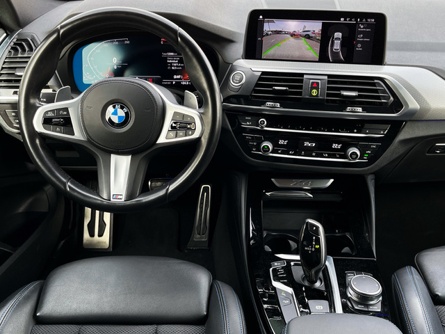 BMW X4 xDrive20d color Beige. Año 2021. 140KW(190CV). Diésel. En concesionario CARTAGENA PREMIUM S.L. de Murcia