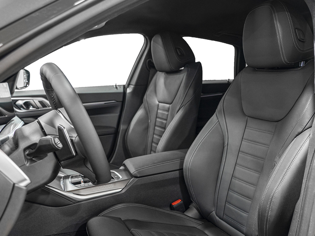 BMW Serie 4 420i Gran Coupe color Gris. Año 2025. 135KW(184CV). Gasolina. En concesionario Caetano Cuzco, Salvatierra de Madrid