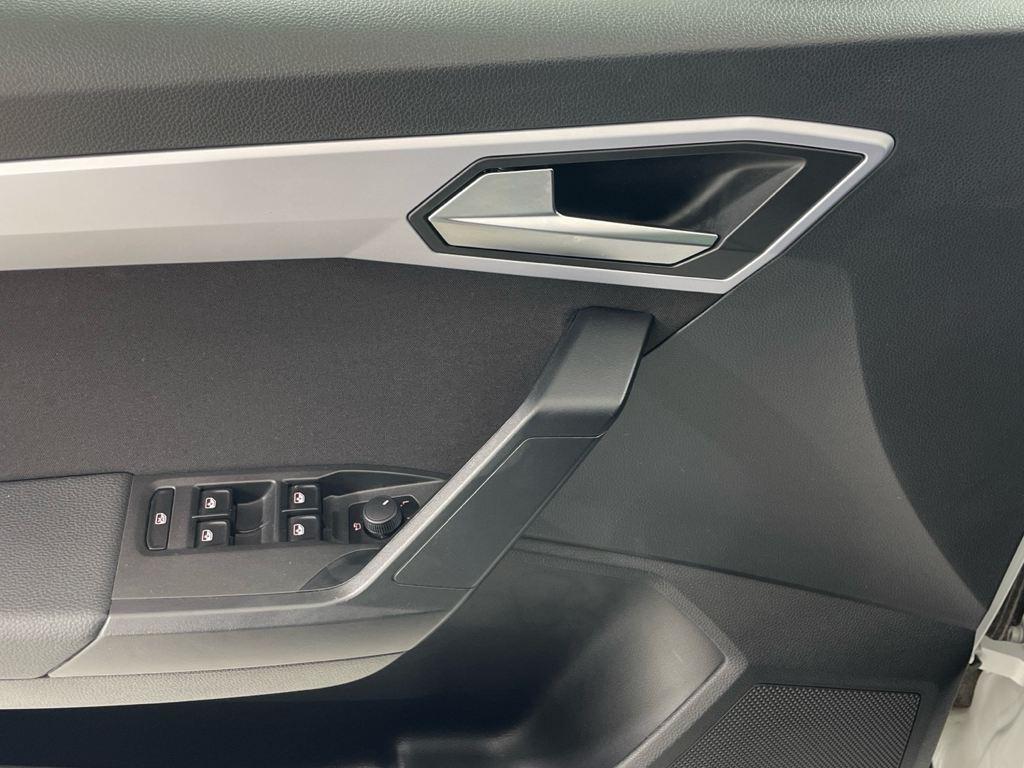 SEAT Arona 1.0 TSI en Barcelona