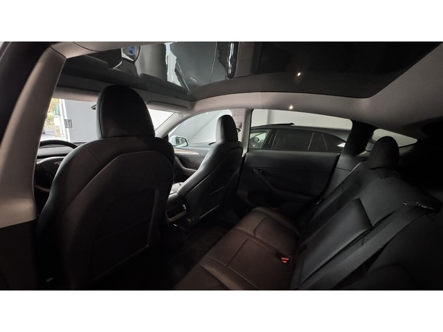 Tesla Model Y Tracción Trasera RWD 255 kW (347 CV)