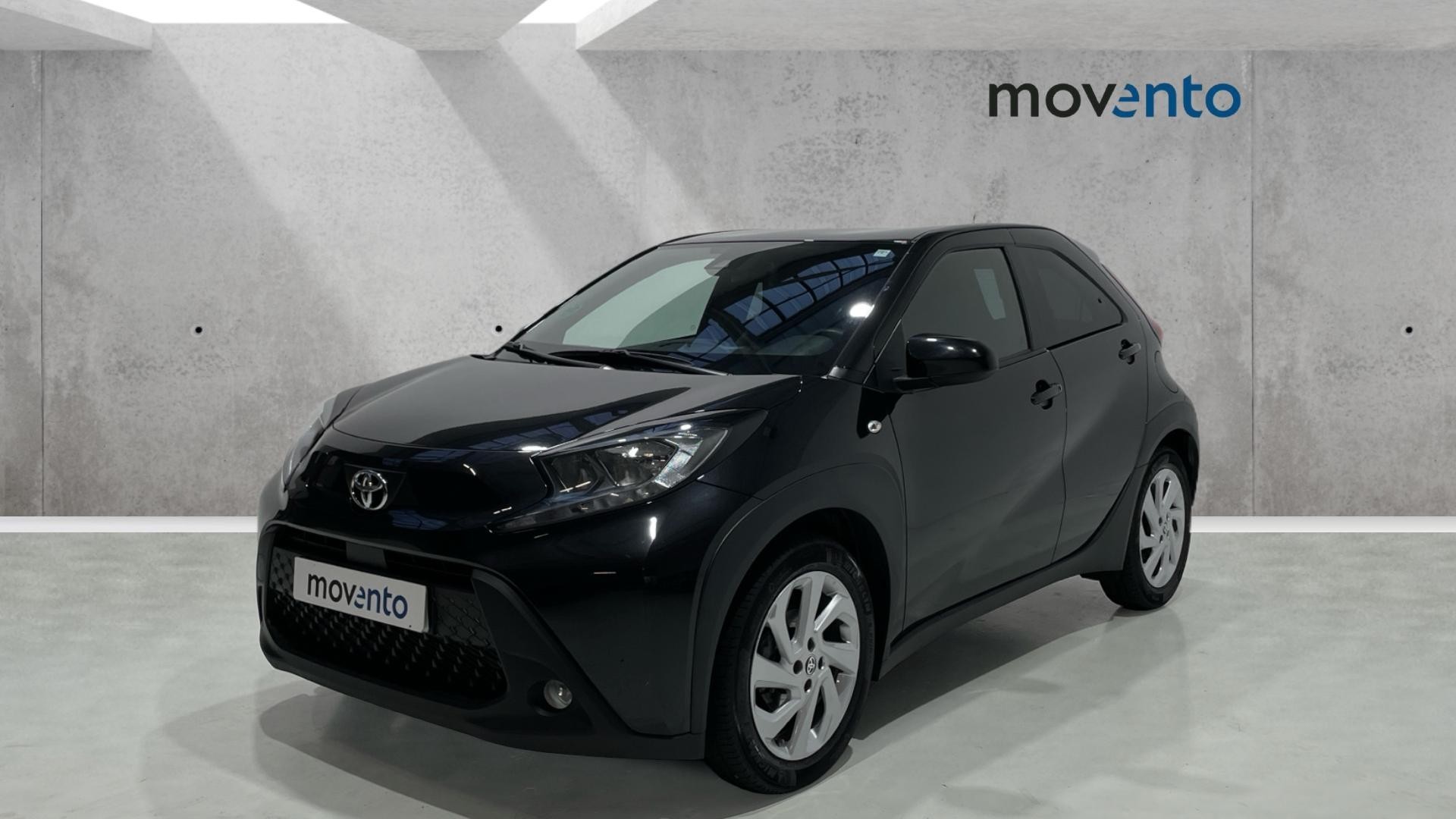 Toyota Aygo X Cross 1.0 VVT-i en Barcelona