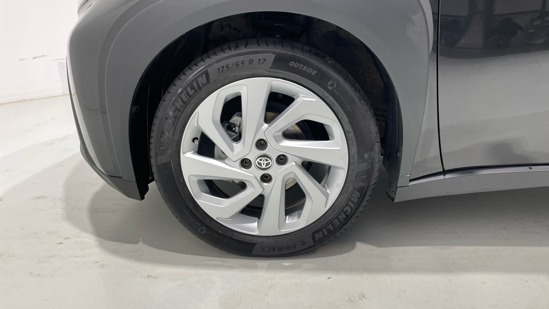 Toyota Aygo X Cross 1.0 VVT-i en Barcelona