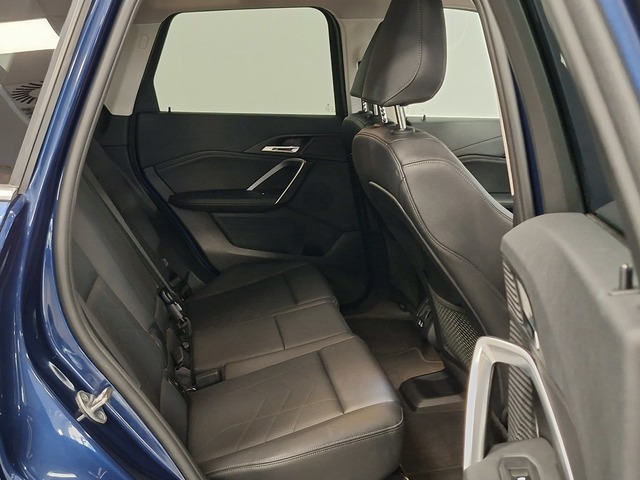 BMW X1 sDrive18d color Azul. Año 2022. 110KW(150CV). Diésel. En concesionario Automoviles Bertolin S.L. de Valencia