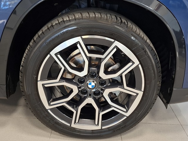 BMW X1 sDrive18d color Azul. Año 2022. 110KW(150CV). Diésel. En concesionario Automoviles Bertolin S.L. de Valencia