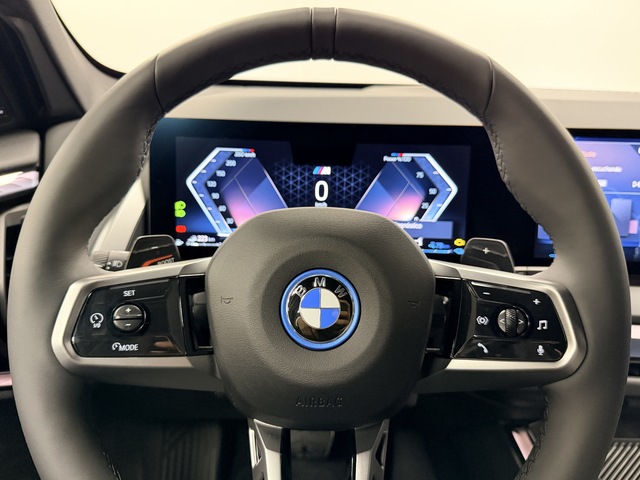 BMW X3 xDrive30e color Negro. Año 2025. 220KW(299CV). Híbrido Electro/Gasolina. En concesionario Maberauto de Castellón