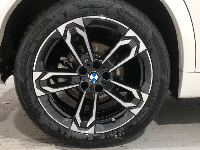 BMW X2 xDrive20d color Blanco. Año 2025. 120KW(163CV). Diésel. En concesionario Auto Premier, S.A. - MADRID de Madrid