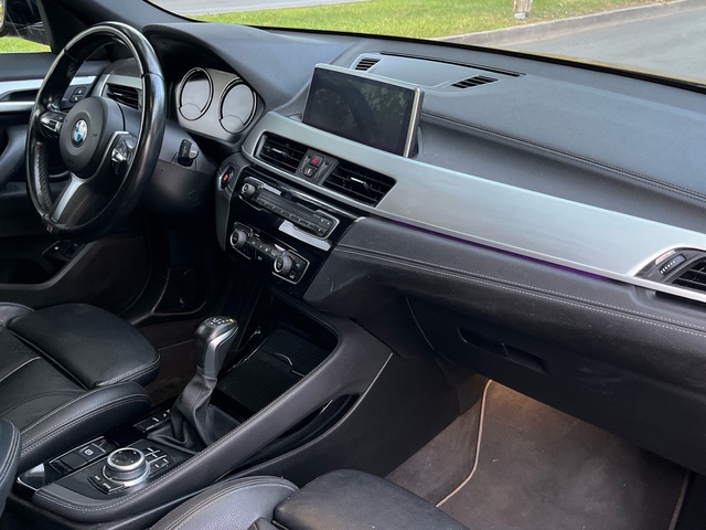 BMW X2 xDrive25e color Oro. Año 2021. 162KW(220CV). Híbrido Electro/Gasolina. En concesionario Murcia Premium S.L. AV DEL ROCIO de Murcia