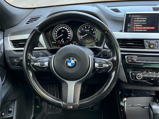 BMW X2 xDrive25e color Oro. Año 2021. 162KW(220CV). Híbrido Electro/Gasolina. En concesionario Murcia Premium S.L. AV DEL ROCIO de Murcia